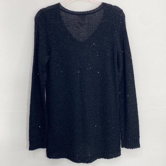 White + Warren Knit V-Neck Polyester/Wool/Alpaca Blend Sweater Metallic Women MP - Picture 7 of 9